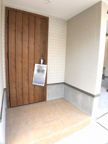 IMG_7574玄関-2リサイズ