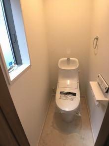 IMG_75982Fトイレ-2リサイズ