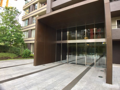 エントランス38